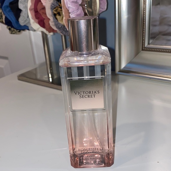 Victoria's Secret Other - Victoria secret bombshell